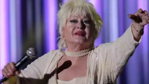 Muazzez Abacı hastaneye kaldırıldı!